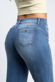 Jeans Pant Tiro Medio 1918