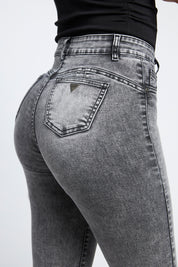 Jeans Tiro Alto Pitillo 2089