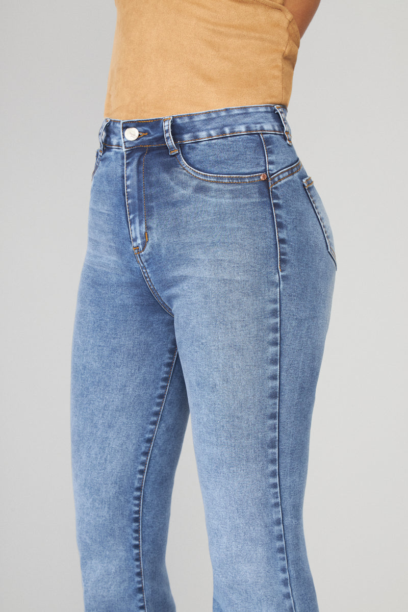 Jeans Mujer Flare 2129