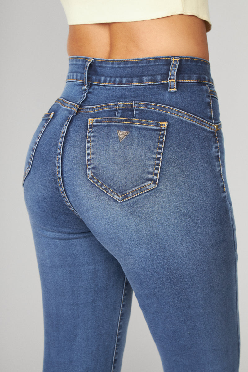 Jeans Mujer Flare Iconic Fit 2154